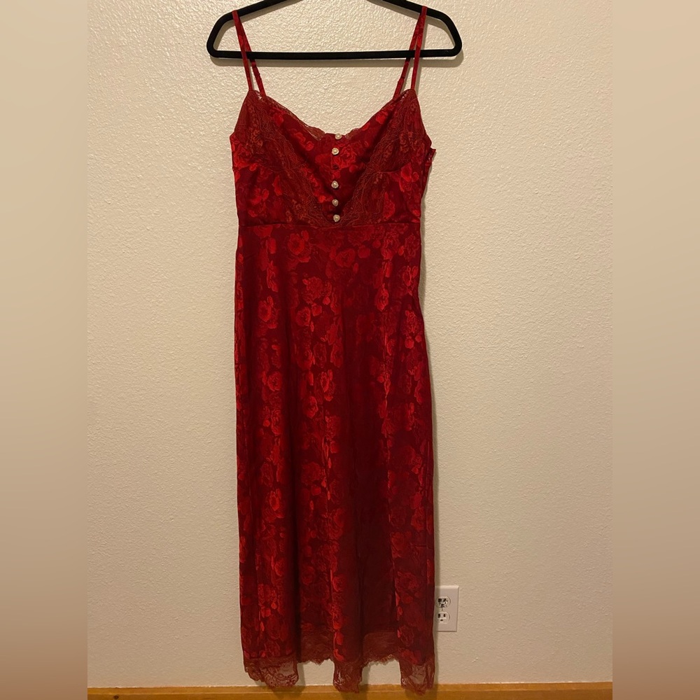 Medium RAHI Floral Bustier Slip-dress in Red